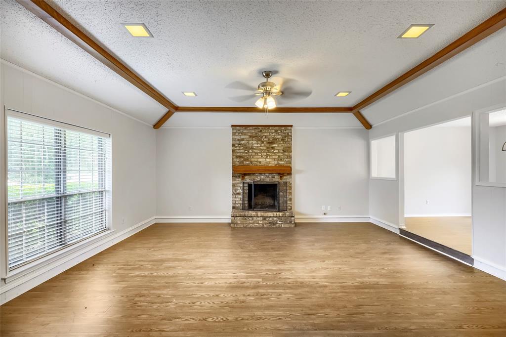 814 Oakbluff Dr, Lancaster, TX 75146 photo