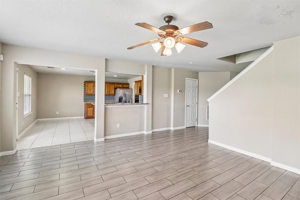 13914 Bonnetbriar Ln, Sugar Land, TX 77498 photo