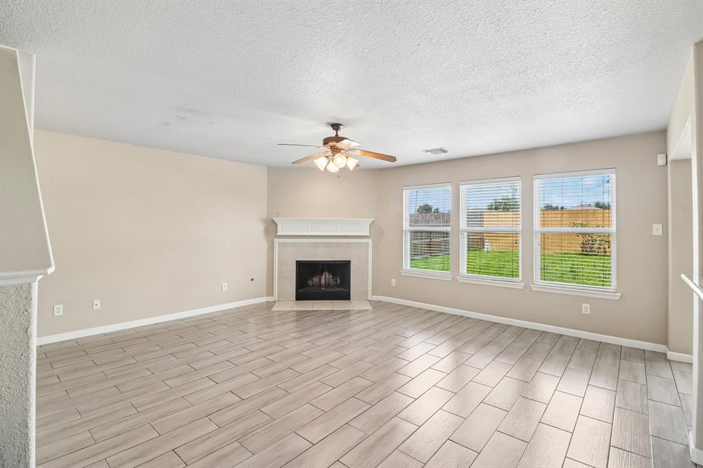 13914 Bonnetbriar Ln, Sugar Land, TX 77498 photo
