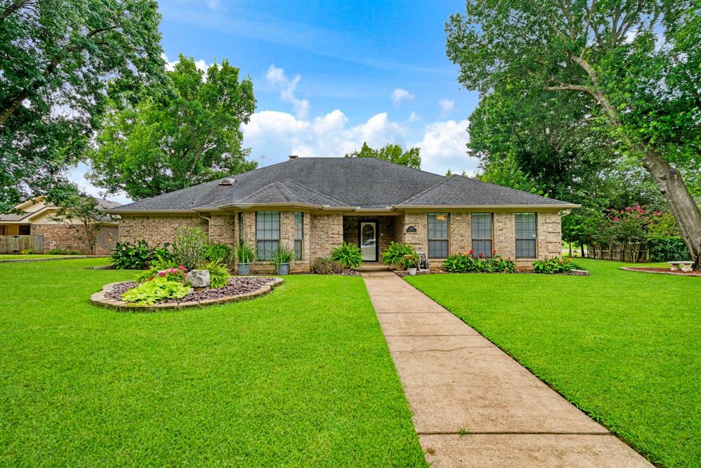 940 Brandyn Pl, Paris, TX 75462