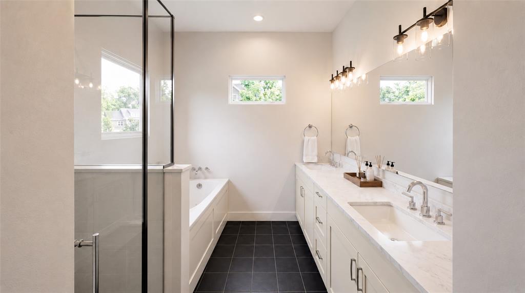 1818 Mann Rd, Forney, TX 75126 photo
