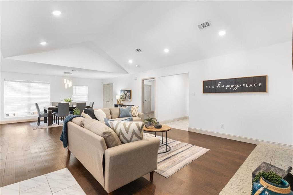 1732 Brighton Dr, Carrollton, TX 75007 photo