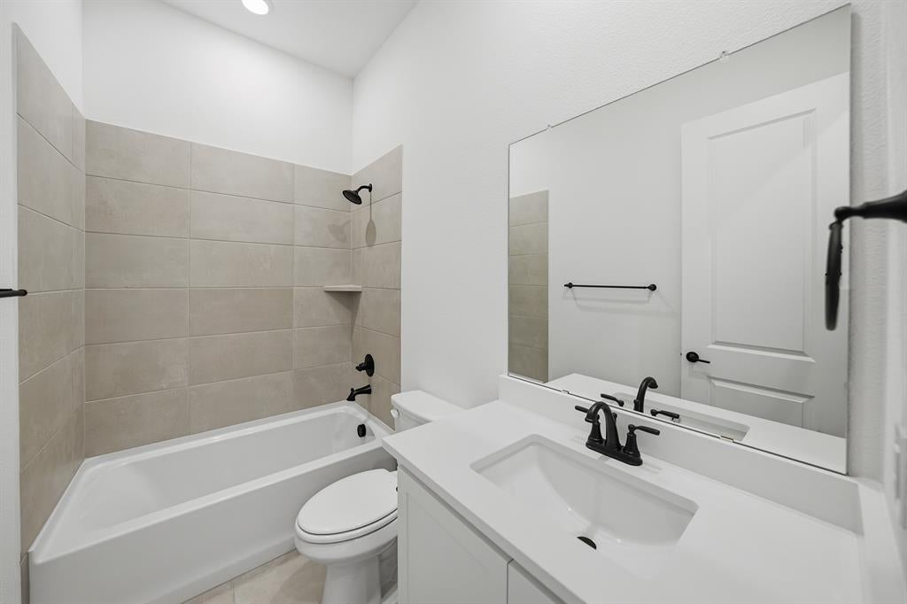 728 Isabel St, Celina, TX 75009 photo