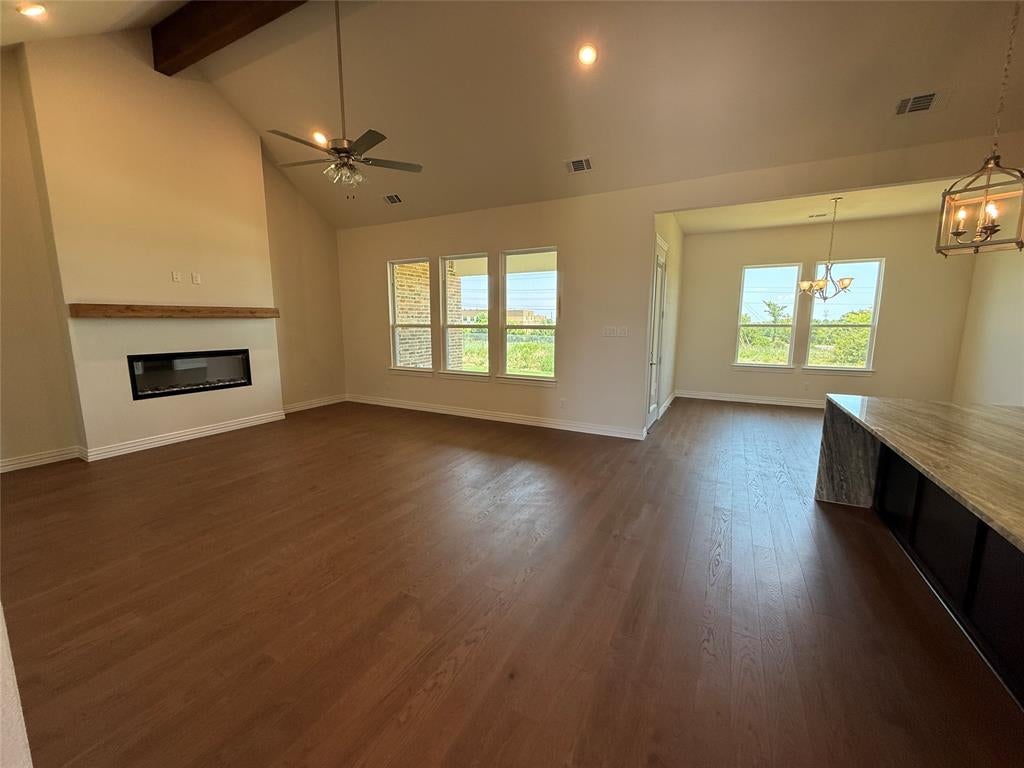 208 Slimp Blf, Azle, TX 76020 photo