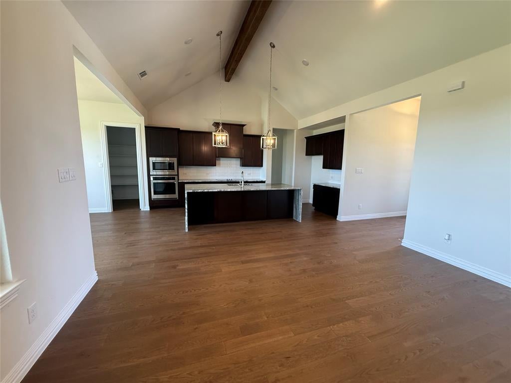 208 Slimp Blf, Azle, TX 76020 photo