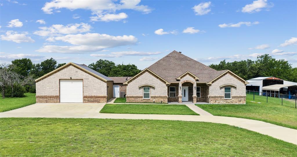 6797 Bridle Bit Trl, Fort Worth, TX 76135 photo