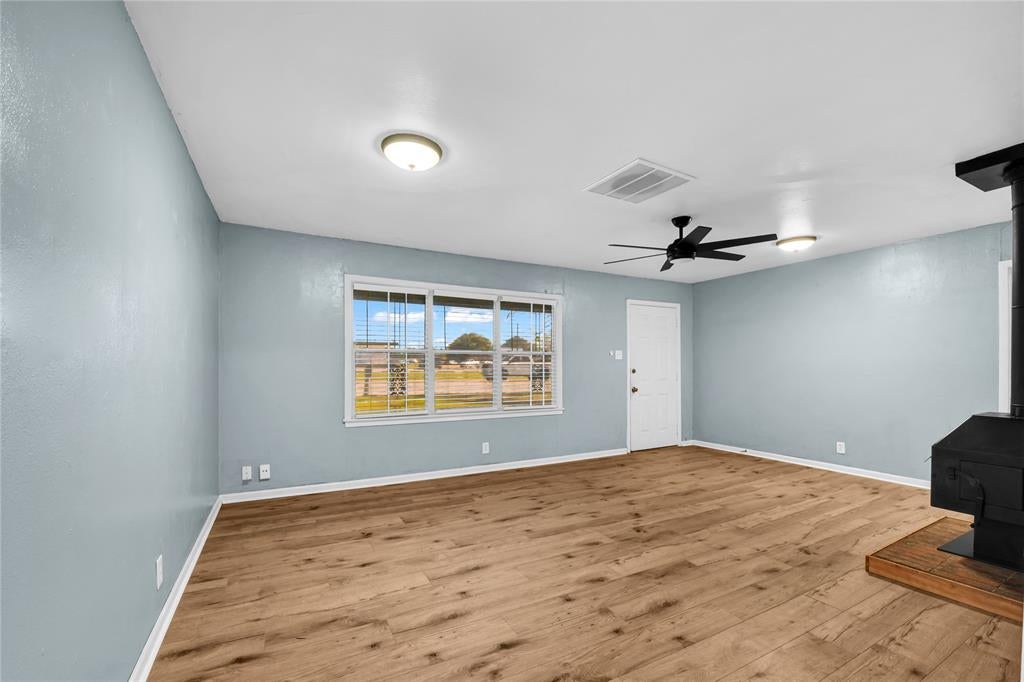 3905 Dakota Trl, Lake Worth, TX 76135 photo