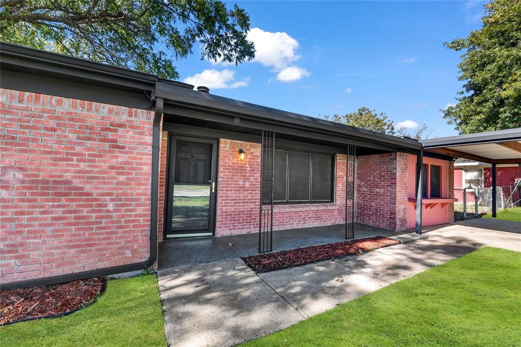 3905 Dakota Trl, Lake Worth, TX 76135 photo