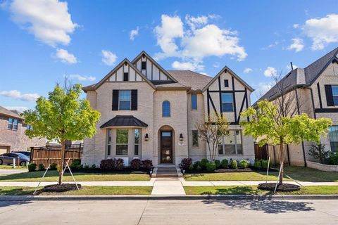 Single Family Residence in Arlington TX 1414 Colorado Ruby Court.jpg
