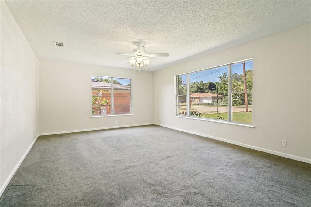1021 Usher St, Benbrook, TX 76126 photo
