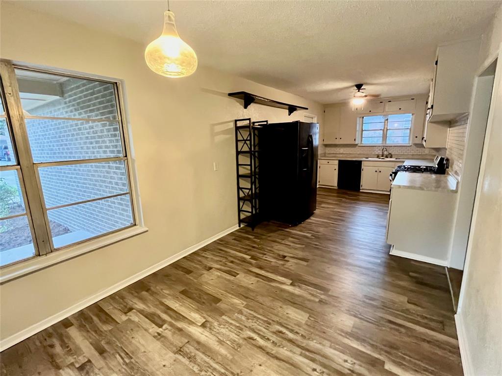 1021 Usher St, Benbrook, TX 76126 photo