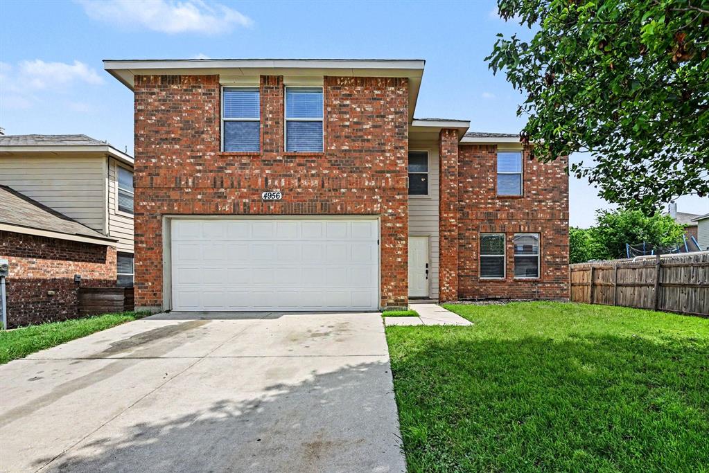 4956 Water Ridge Ln, Fort Worth, TX 76179
