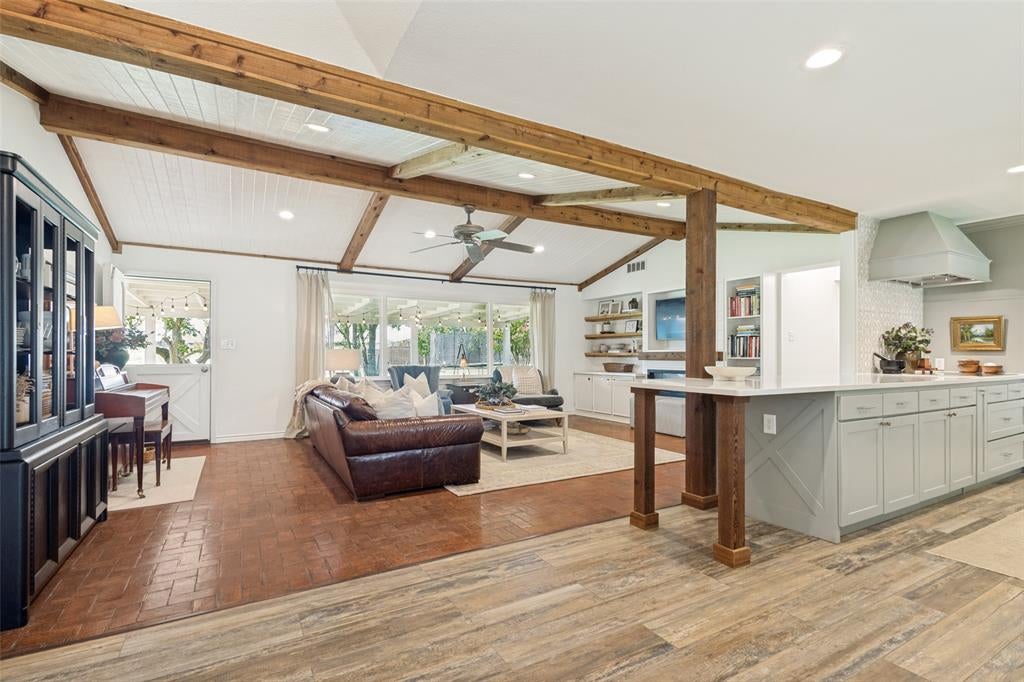 2601 Sherri Ln, Flower Mound, TX 75028 photo