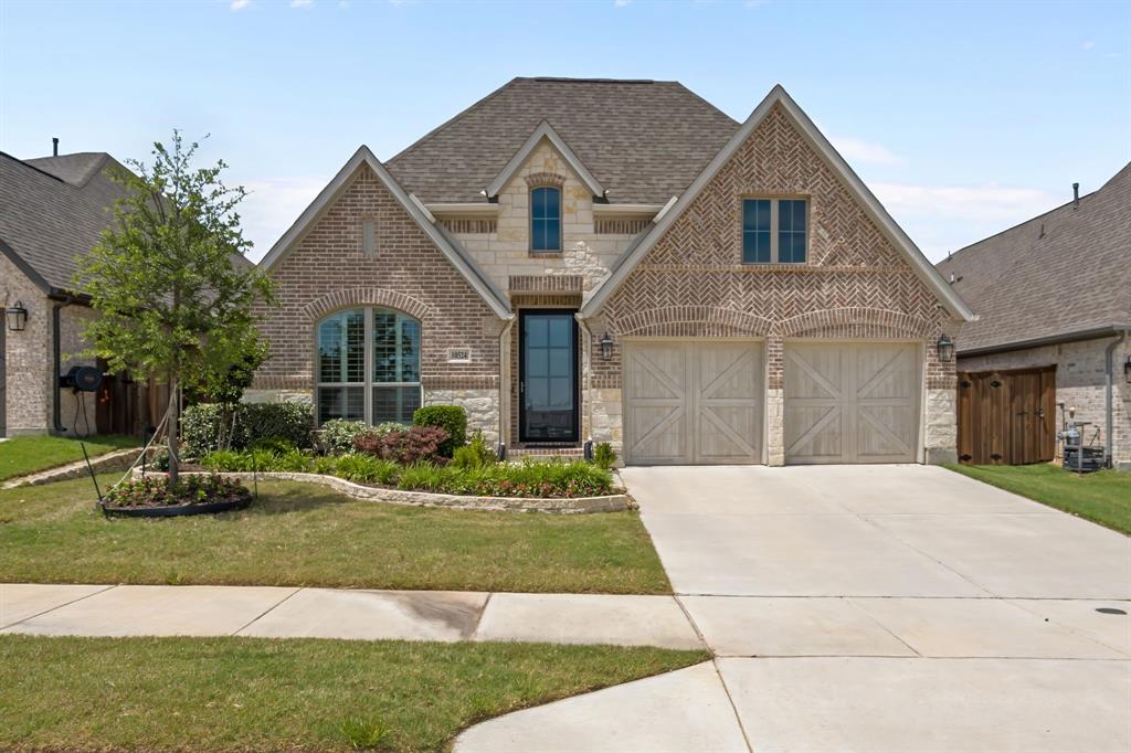 10524 Oates Branch Ln, Fort Worth, TX 76126