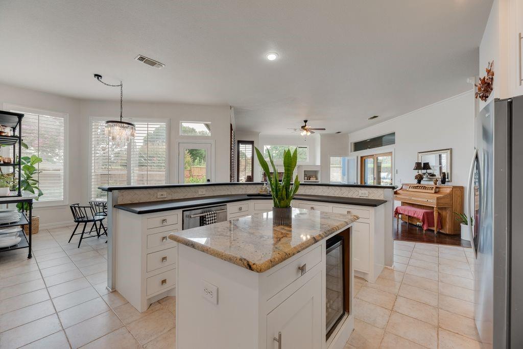 1308 Lakewood Dr, Mckinney, TX 75072 photo
