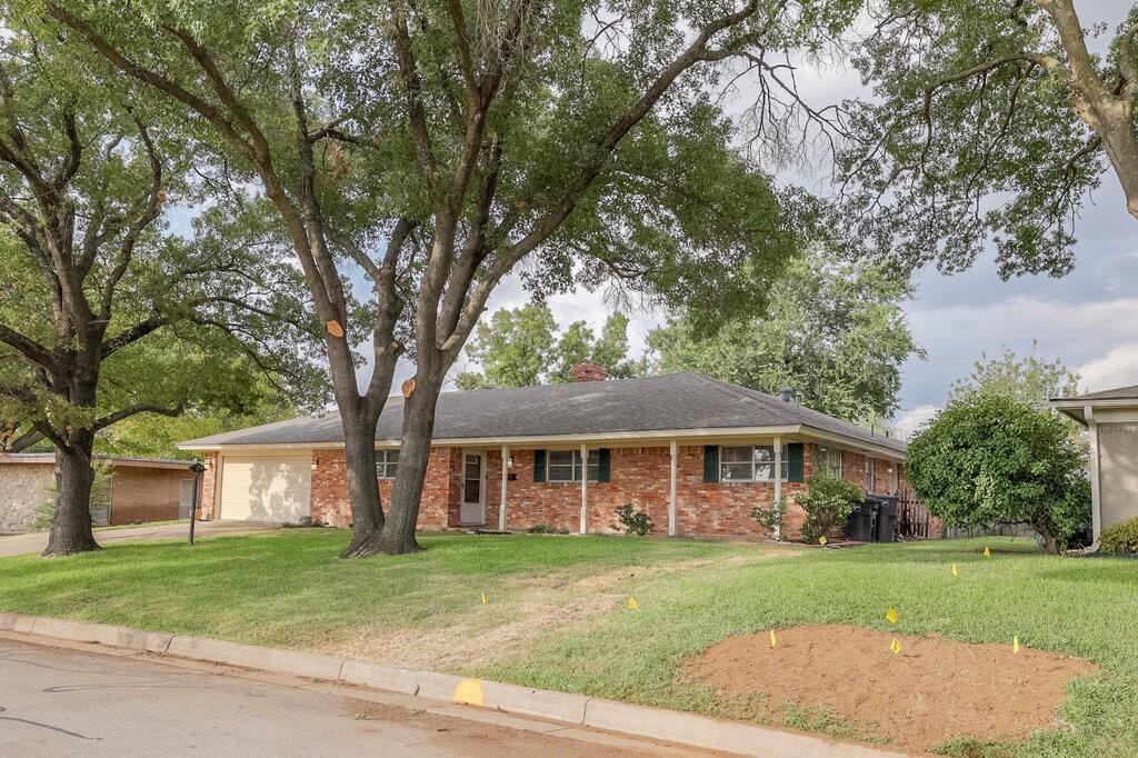 6805 Valhalla Rd, Fort Worth, TX 76116 photo