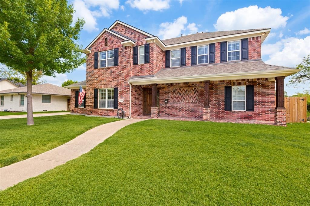10918 Beauty Ln, Dallas, TX 75229 photo