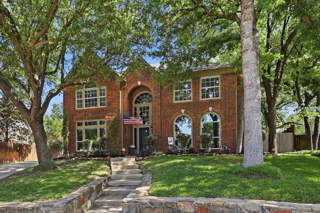 805 Highland Lake Ct, Keller, TX 76248