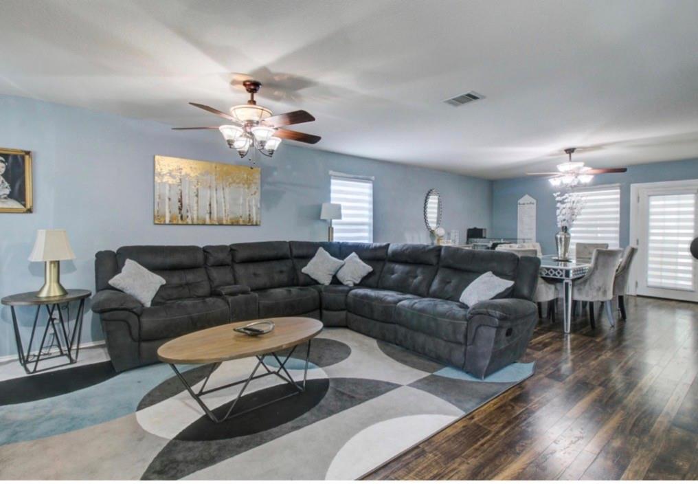 1333 Falcon Dr, Dallas, TX 75051 photo