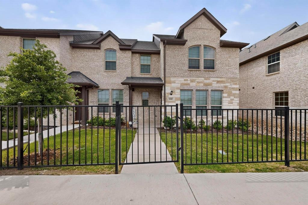 6040 Bursey Rd, Watauga, TX 76148