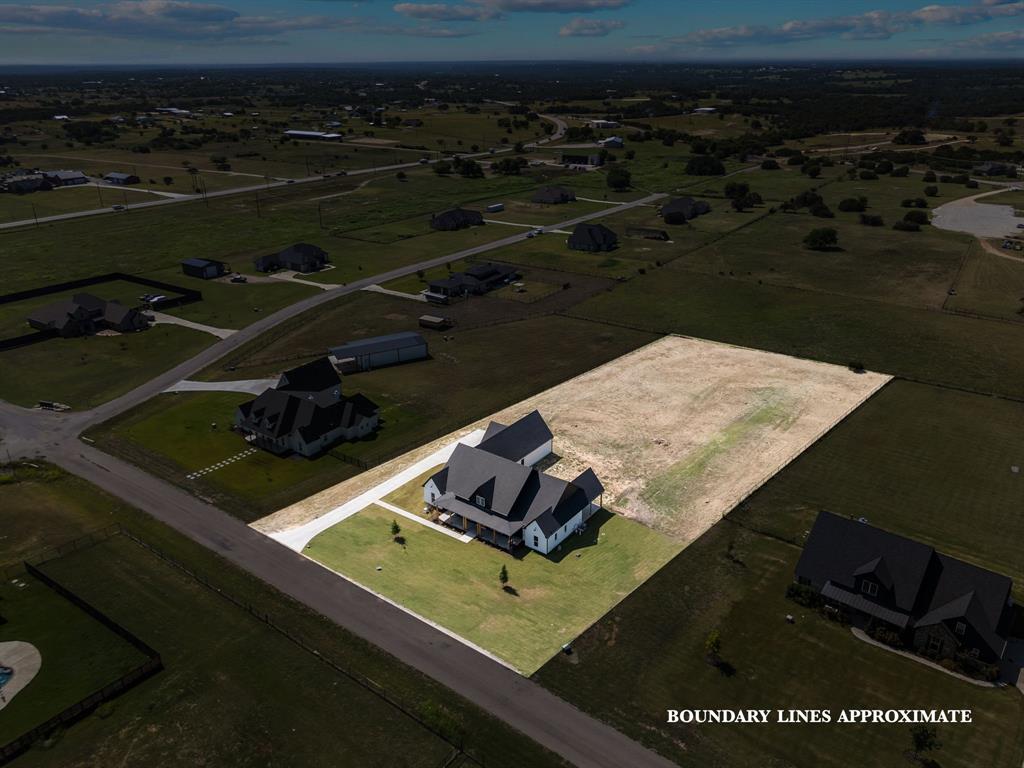 1015 Pilgrim Trl, Weatherford, TX 76088 photo