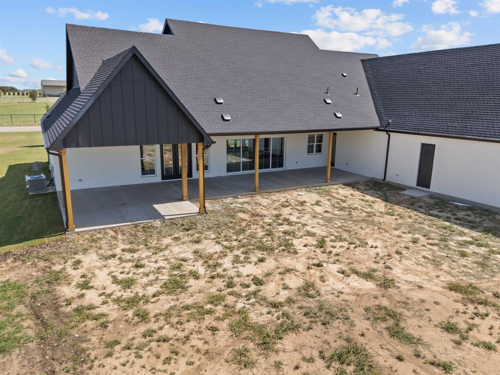 1015 Pilgrim Trl, Weatherford, TX 76088 photo