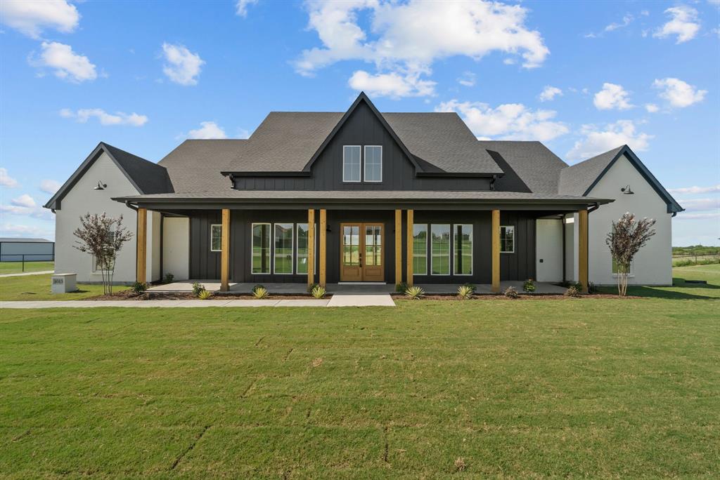 1015 Pilgrim Trl, Weatherford, TX 76088