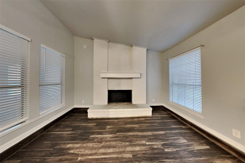 1711 Chesterfield Dr, Carrollton, TX 75007 photo
