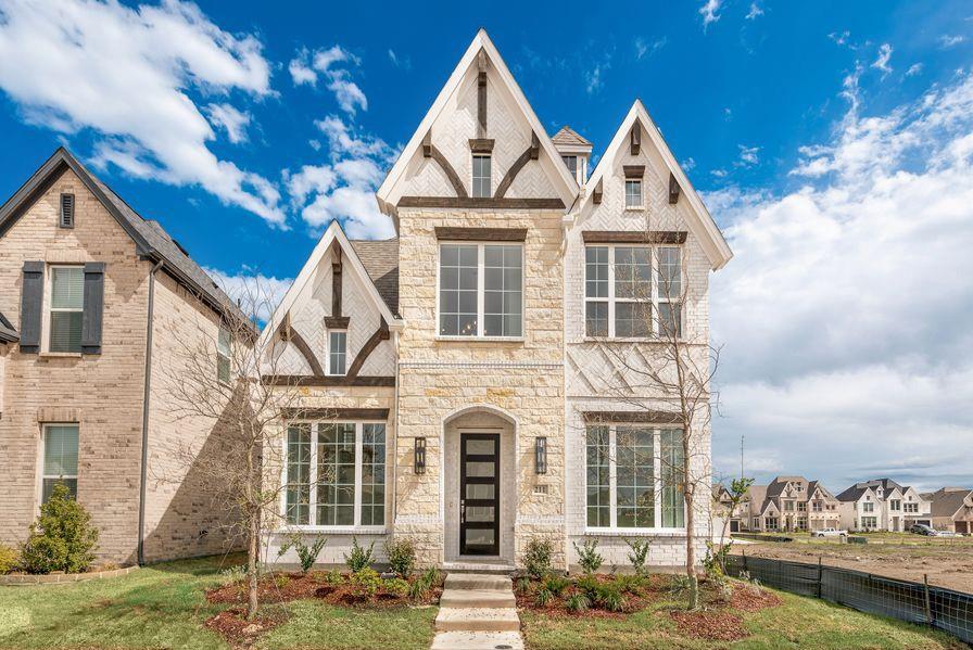 211 Golden Run Dr, Fate, TX 75189