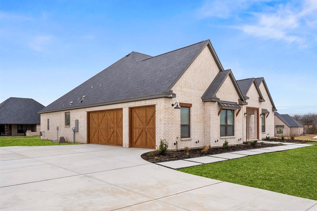 132 Willow Oak Dr, Krugerville, TX 76227 photo
