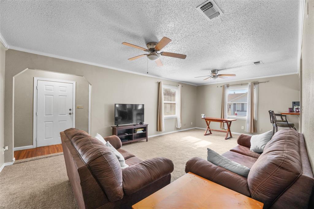 1145 Jefferson Rd, Paris, TX 75460 photo