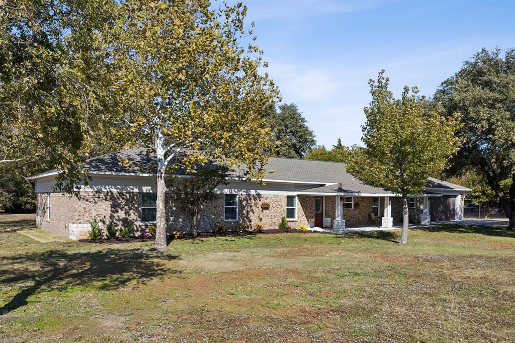 1403 Lakeview Dr, St. Paul, TX 75098