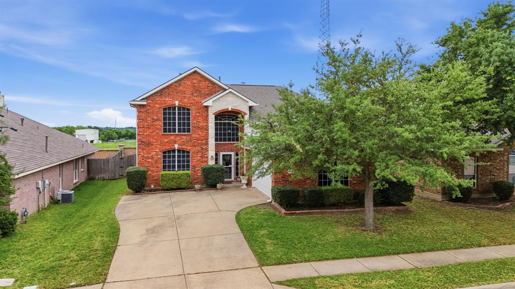 6430 Meadowcrest Ln, Sachse, TX 75048