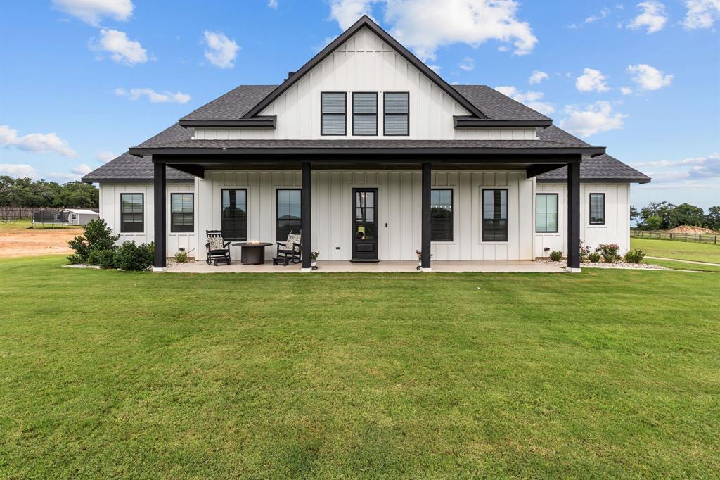 204 Zebrastone Way, Poolville, TX 76487