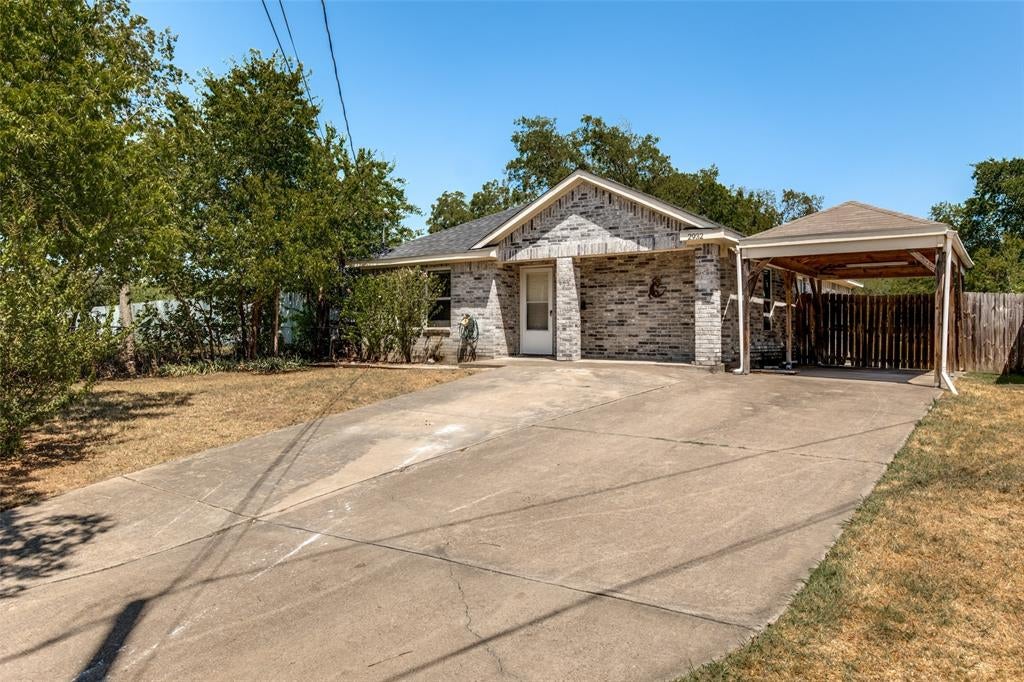 2932 Cypress Ave, Dallas, TX 75227 photo