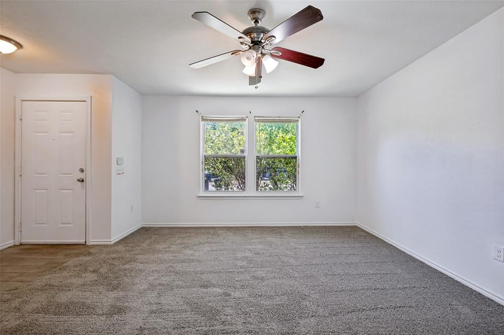 2932 Cypress Ave, Dallas, TX 75227 photo