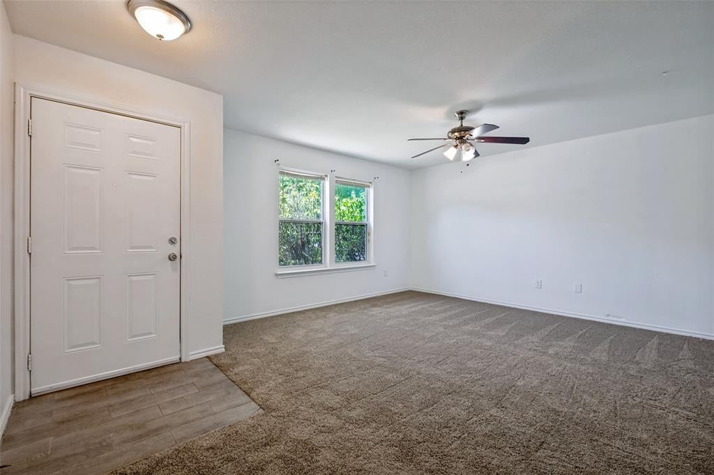 2932 Cypress Ave, Dallas, TX 75227 photo