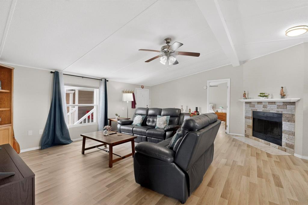 3451 County Road 617, Venus, TX 76084 photo