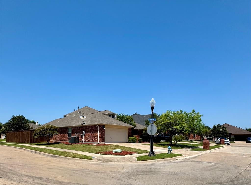 2016 Postwood Ct, Corinth, TX 76210 photo