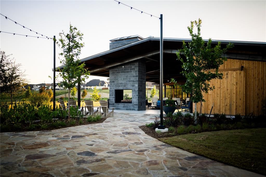 139 Summer Rain Way, Newark, TX 76071 photo