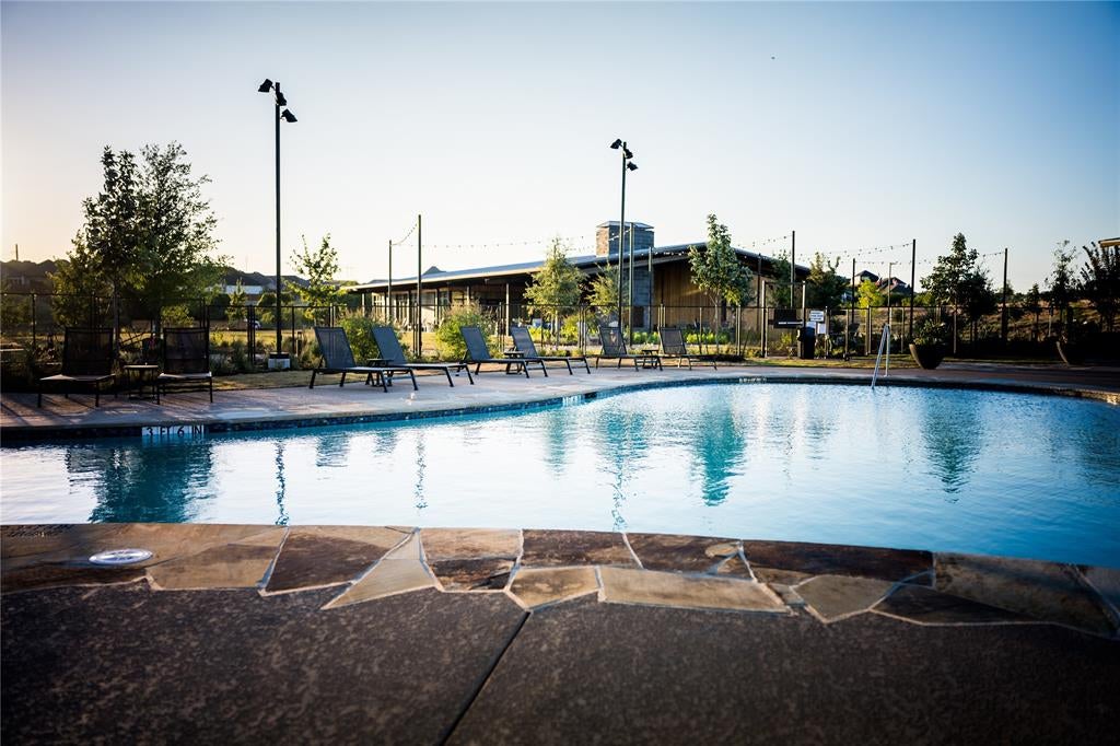 139 Summer Rain Way, Newark, TX 76071 photo