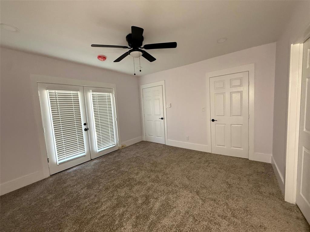 2502 W Lovers Ln, Dallas, TX 75235 photo
