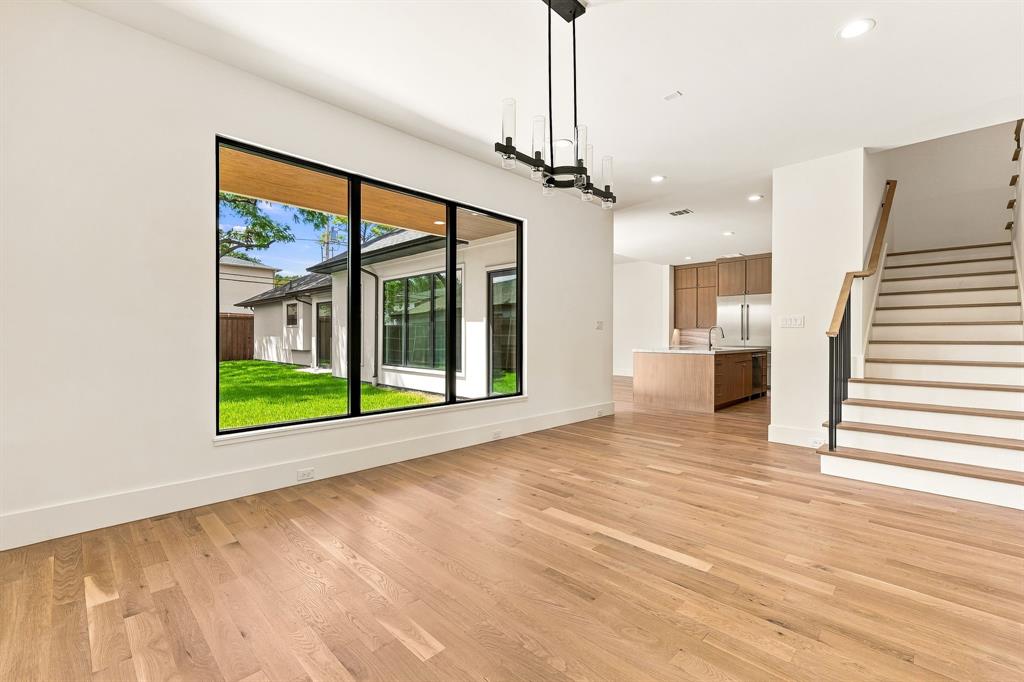 7407 Robin Rd, Dallas, TX 75209 photo