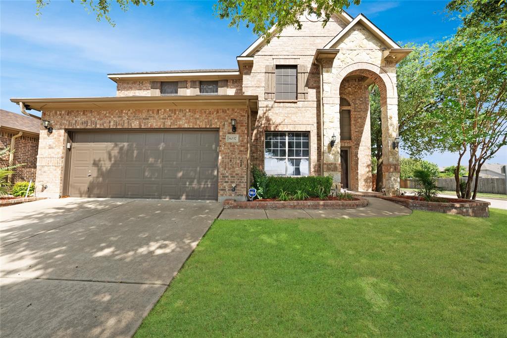 8037 Cedar Lake Ln, Fort Worth, TX 76123