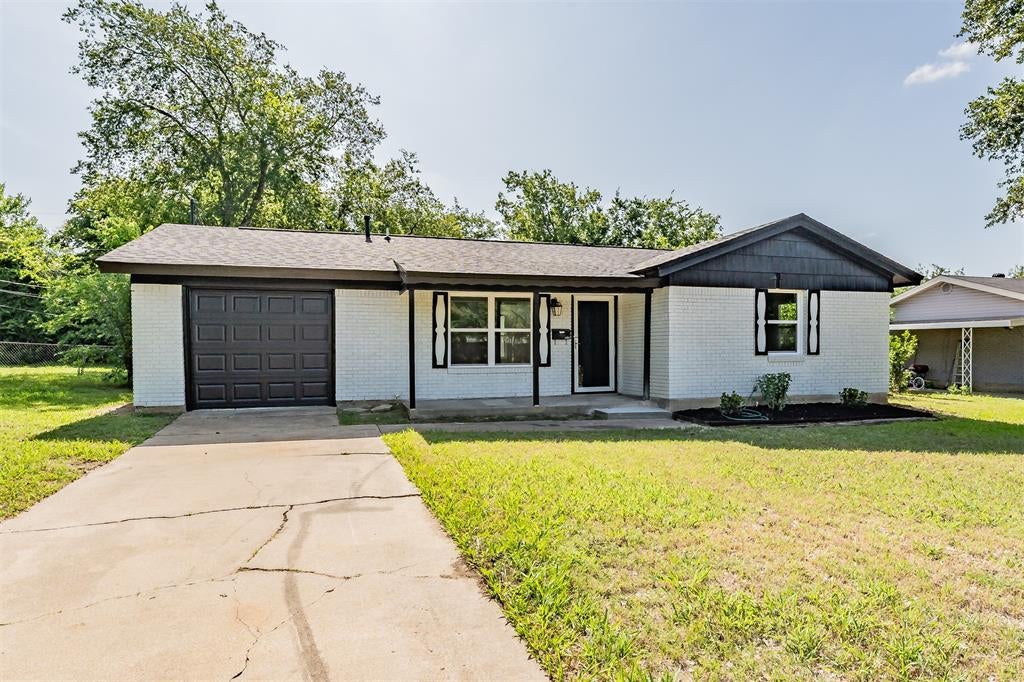 4920 Colorado Blvd, North Richland Hills, TX 76180 photo