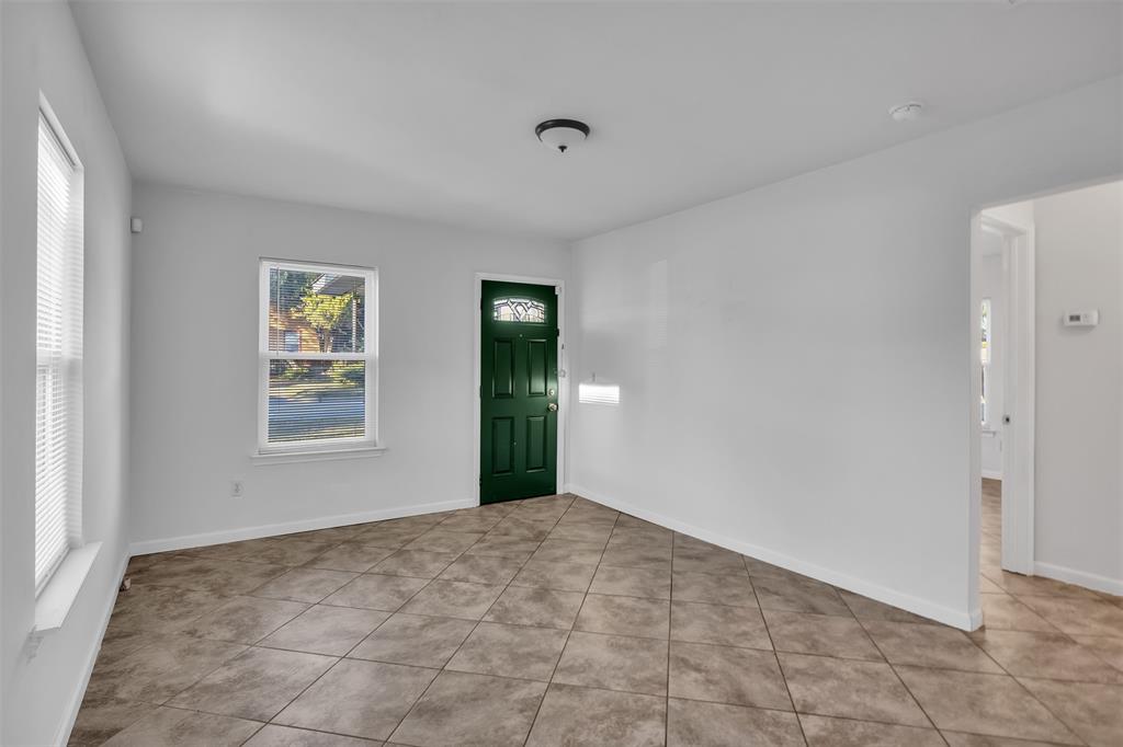 5417 Como Dr, Fort Worth, TX 76107 photo