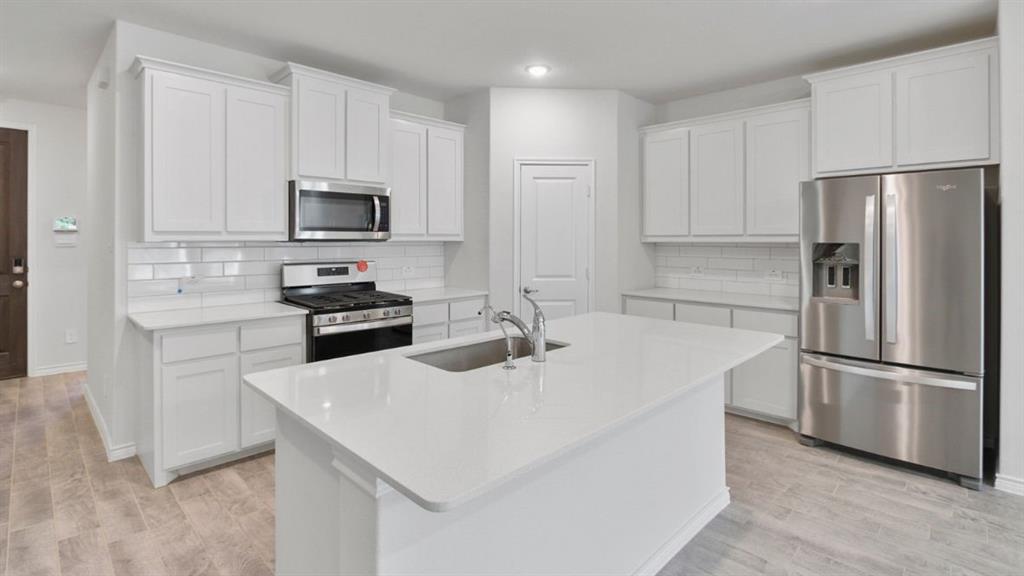 3630 Saguaro Dr, Grand Prairie, TX 75052 photo