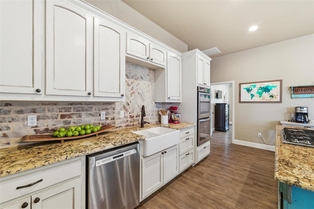 128 E Remuda Ct, Fort Worth, TX 76108 photo