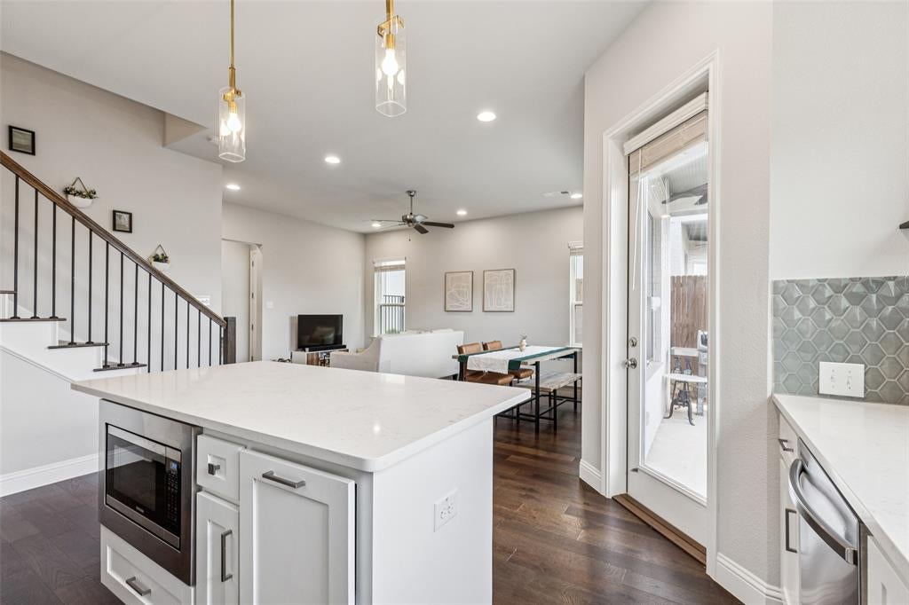 6306 Oakbend Cir, Fort Worth, TX 76132 photo