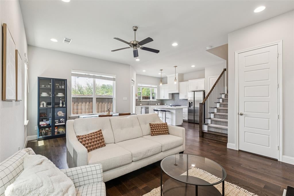 6306 Oakbend Cir, Fort Worth, TX 76132 photo